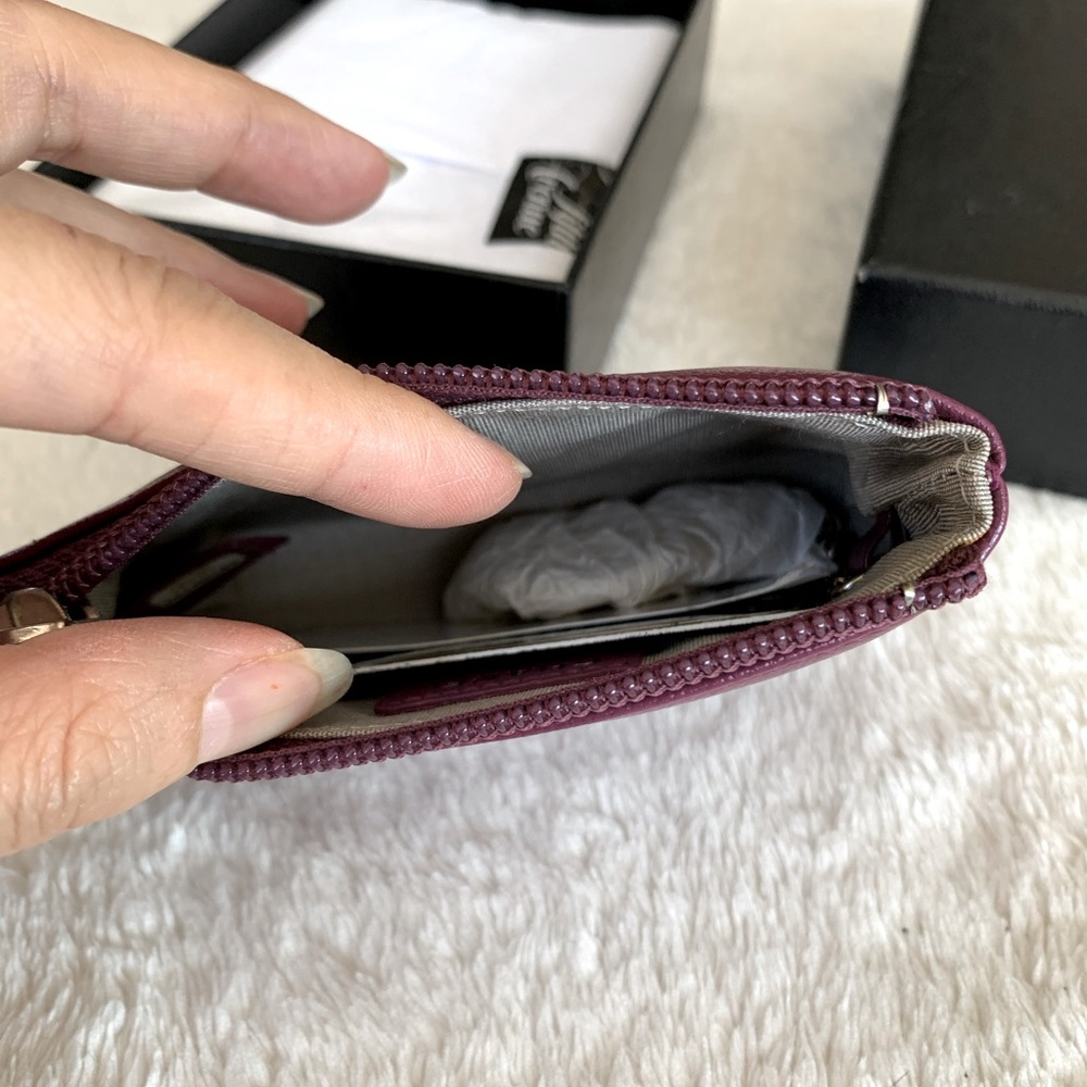 BrandNew Authentic Chanel Vintage Leather Purse - Picture 4 of 5